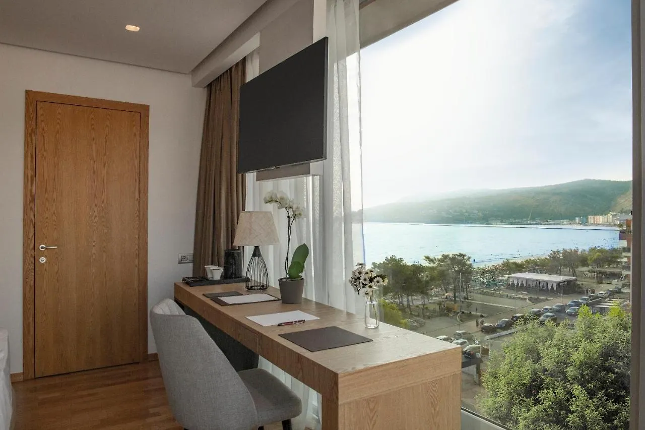 Amare Hotel Shëngjin 4*,  Albanië