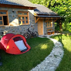 Bujtina Peshtan Guesthouse&camping Tepelene